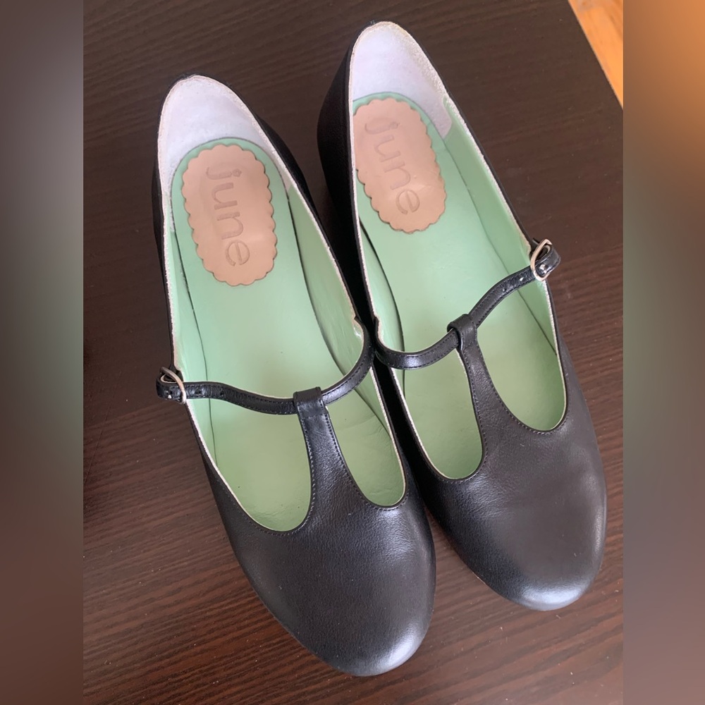 Black leather babies - s38- like new